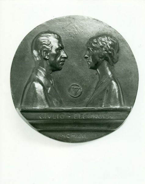Medaglia con ritratti di Giulio ed Eleonora Guicciardini, ritratto di coppia (medaglia, opera isolata) di Hendrik Christian Andersen (inizio XX)