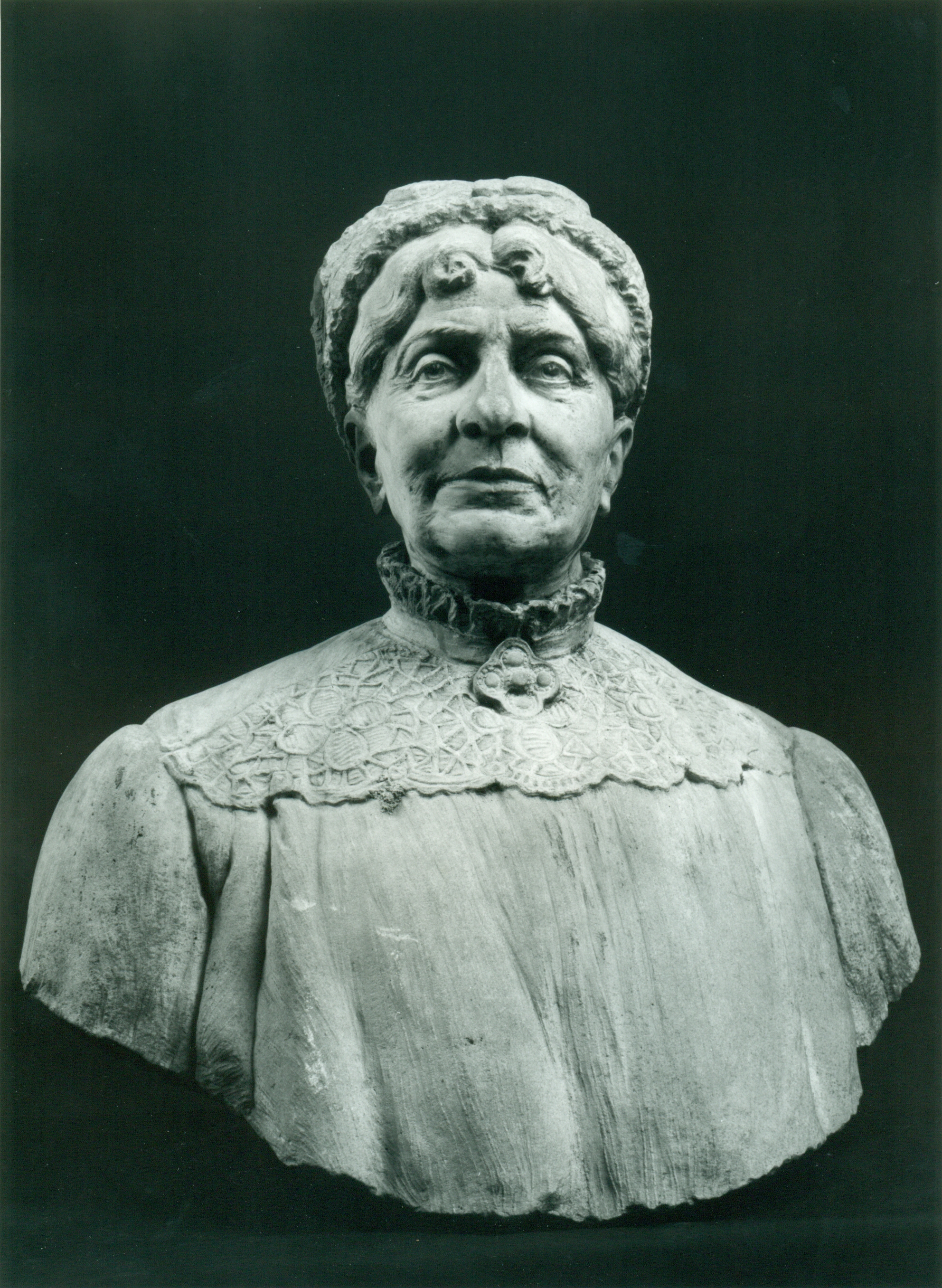 Busto ritratto di vecchia signora, Busto ritratto (statua, opera isolata) di Andersen Hendrik Christian (attribuito) (inizio XX)