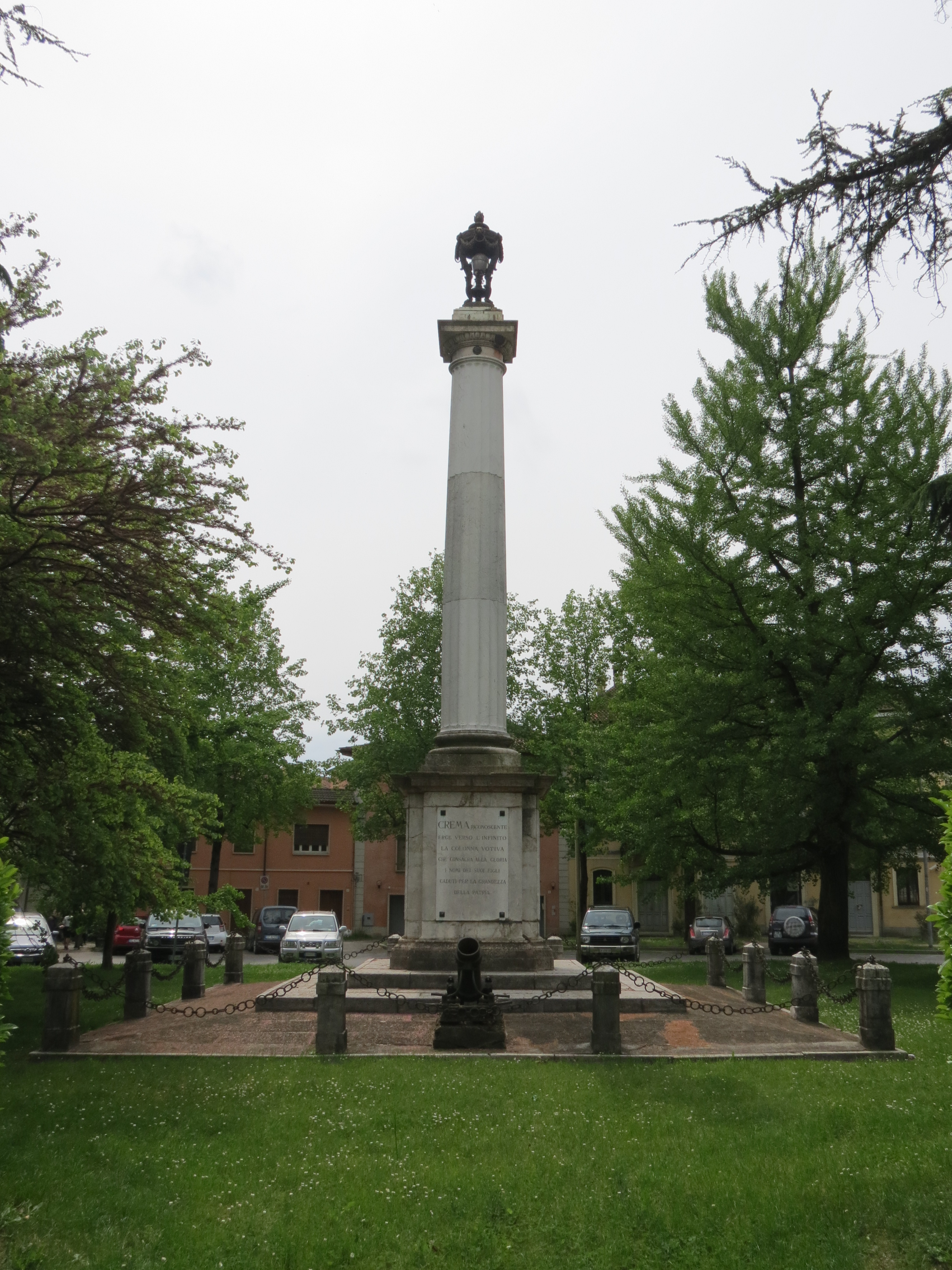 monumento ai caduti - a colonna - ambito italiano (sec. XX)