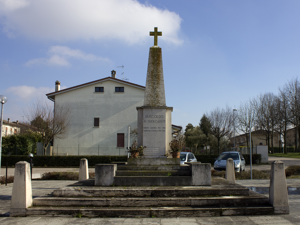 croce (monumento ai caduti - ad obelisco, opera isolata) - ambito italiano (sec. XX, sec. XX)