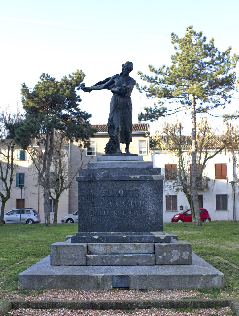 allegoria della Patria (monumento ai caduti - a cippo, opera isolata) di Callegari Vittore, Fonderia artistica Battaglia (sec. XX)