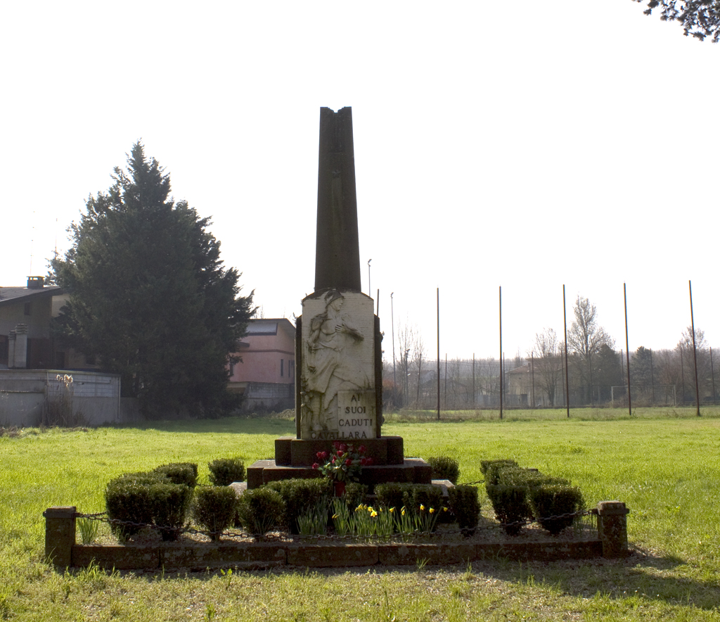 figura di soldato con allegoria della Vittoria, stella (monumento ai caduti - ad obelisco, opera isolata) di Melli G (sec. XX, sec. XXI)
