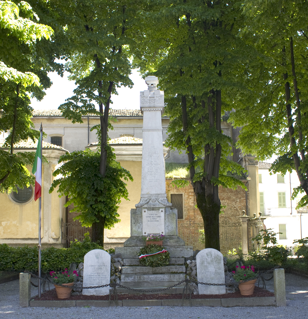 monumento ai caduti - ad obelisco, opera isolata - ambito italiano (sec. XX, sec. XX)