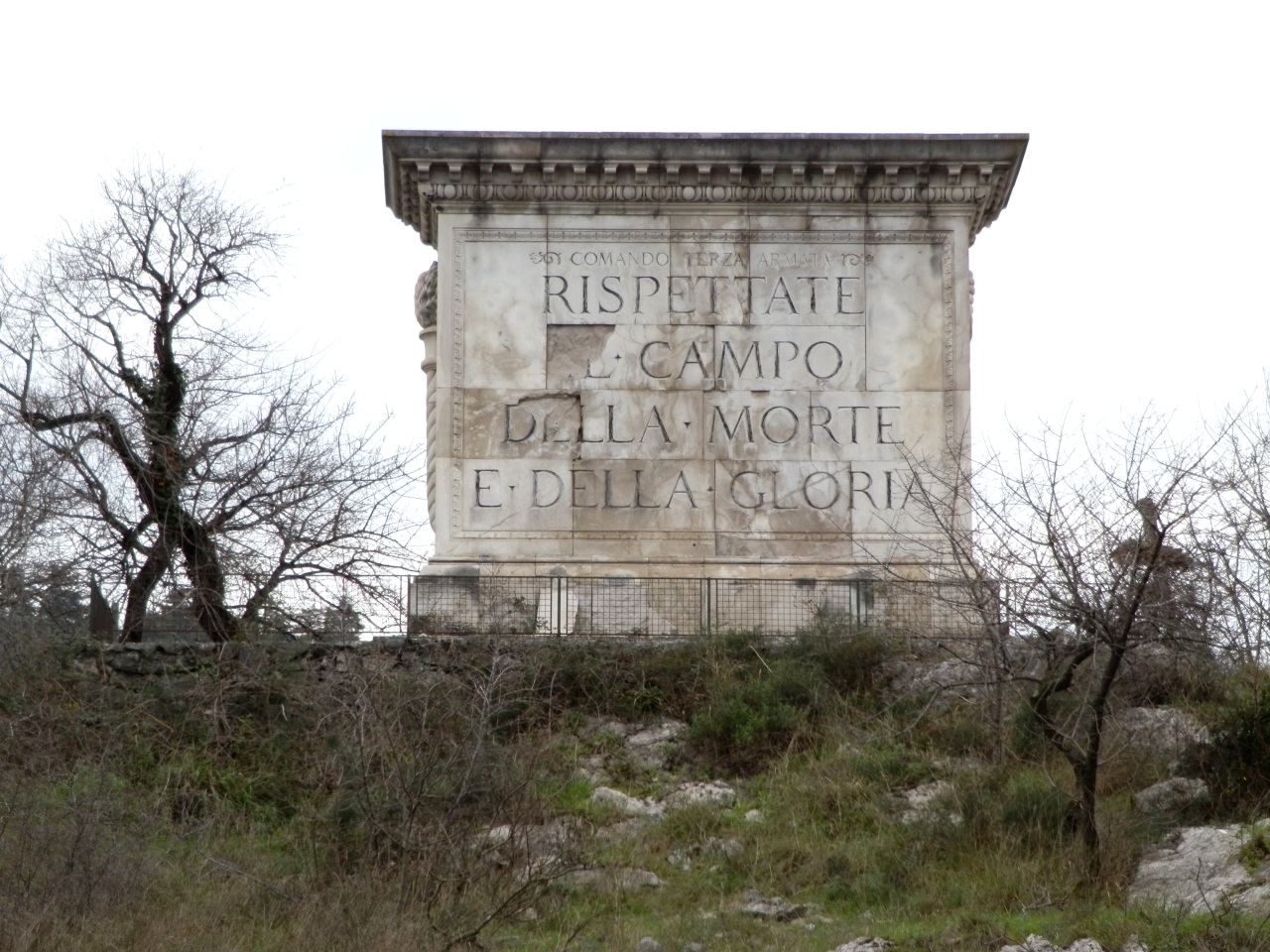 soggetto assente (monumento ai caduti - ad ara, opera isolata) - manifattura genio militare italiano (primo quarto XX)