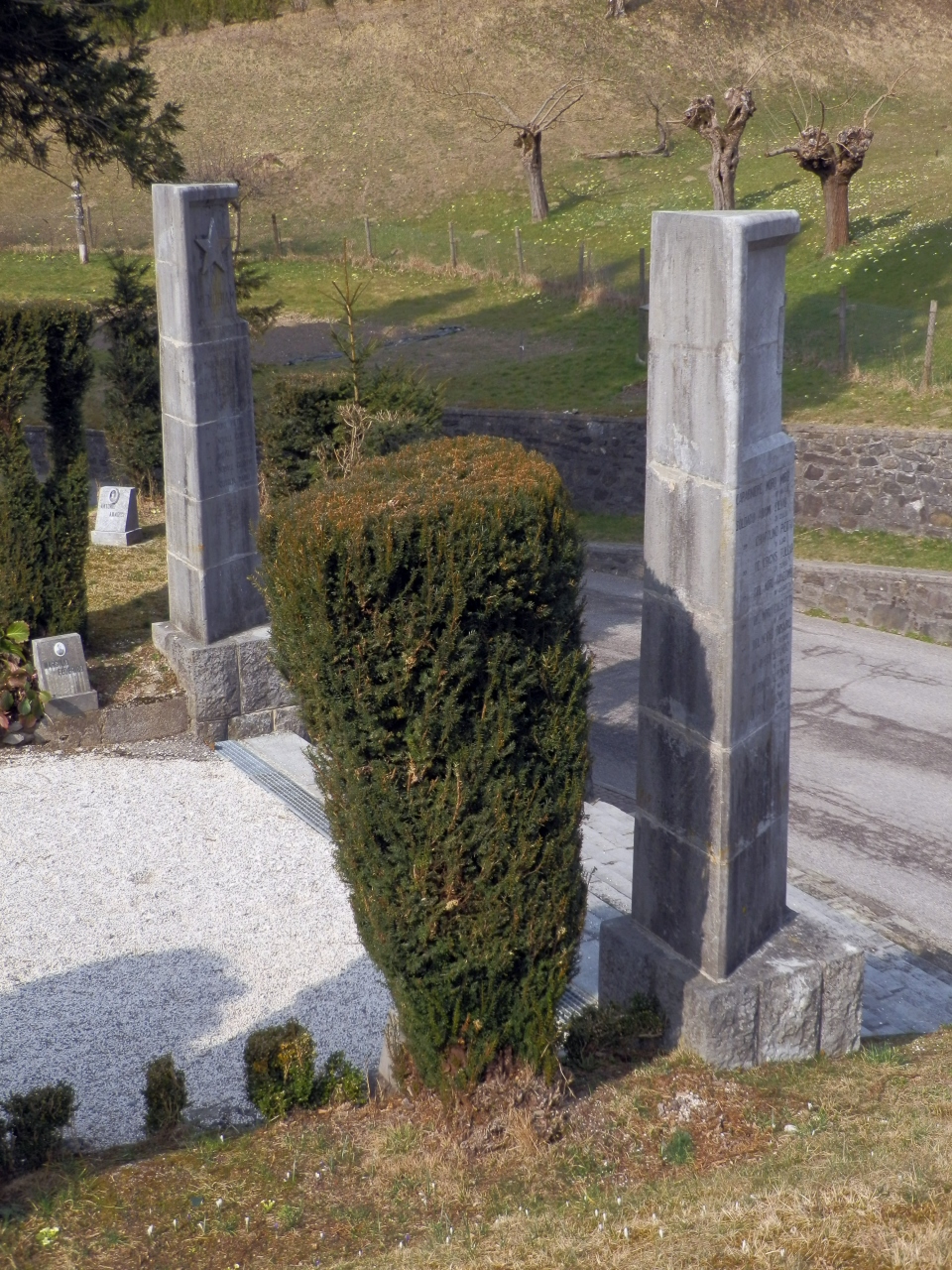 soggetto assente (monumento ai caduti - a cippo, coppia) - ambito carnico (prima metà XX)