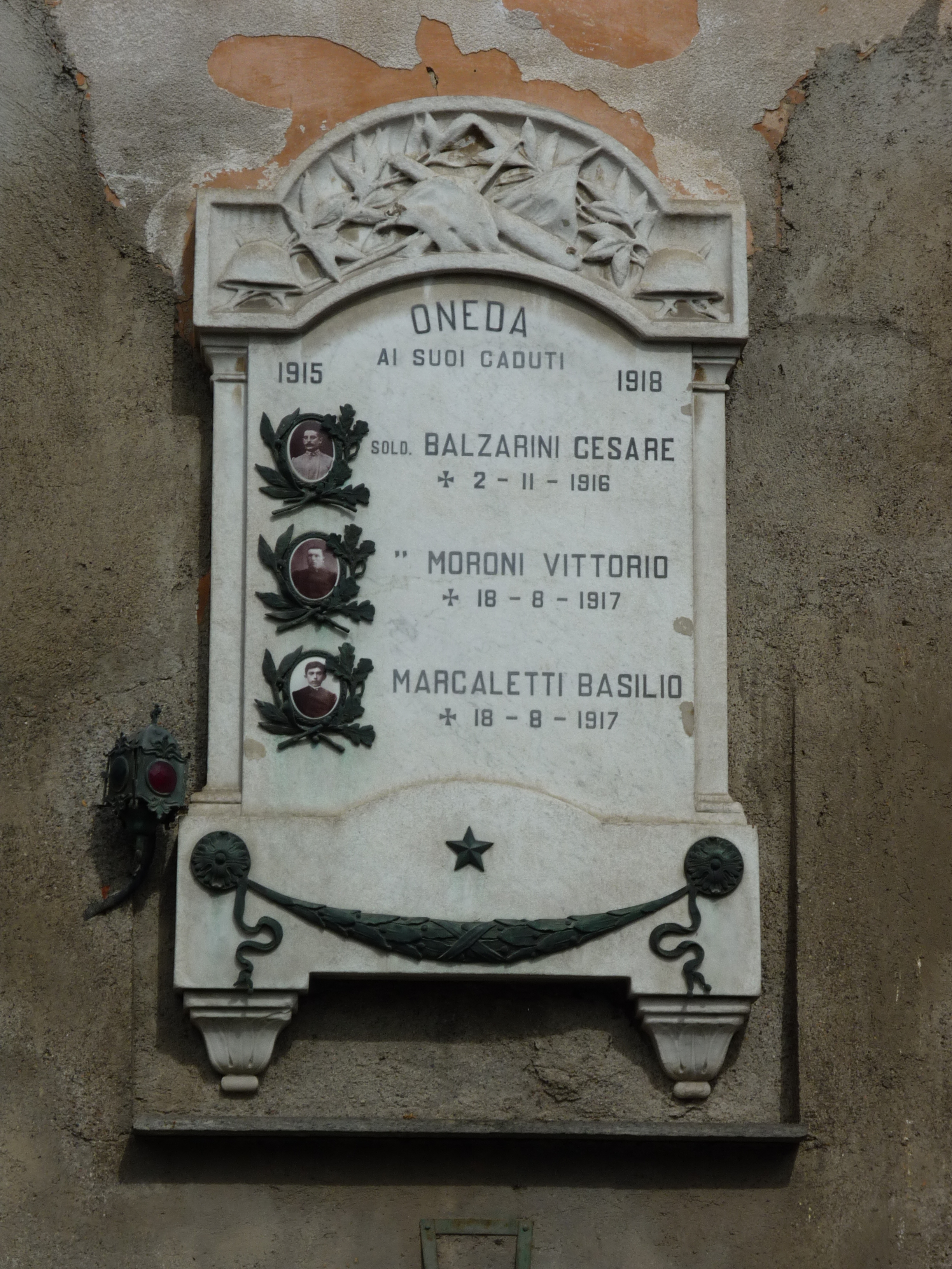 monumento ai caduti - a lapide, opera isolata - ambito italiano (sec. XX)