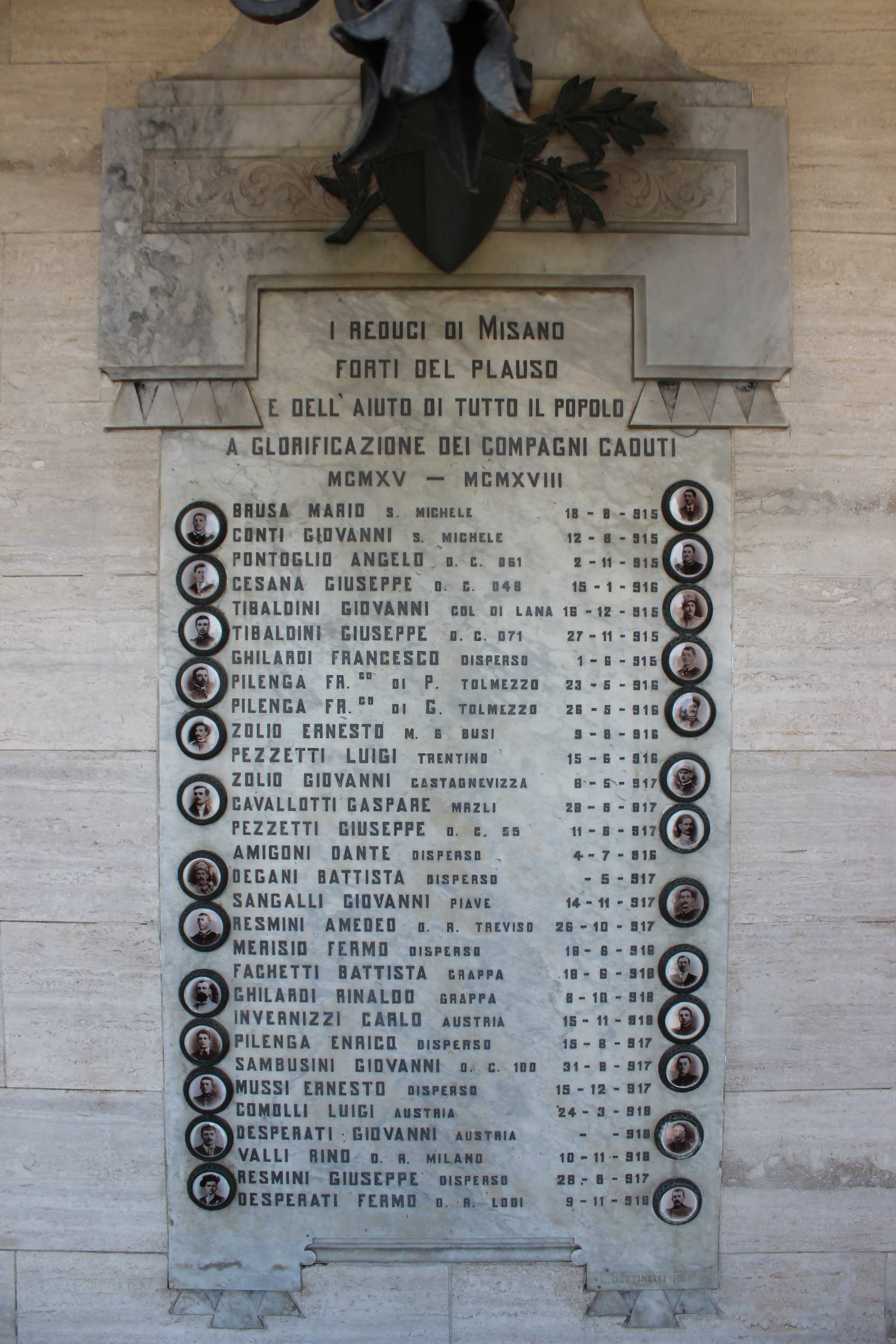 lapide commemorativa ai caduti, opera isolata di Bottinelli Luigi (attribuito) (prima metà sec. XX)