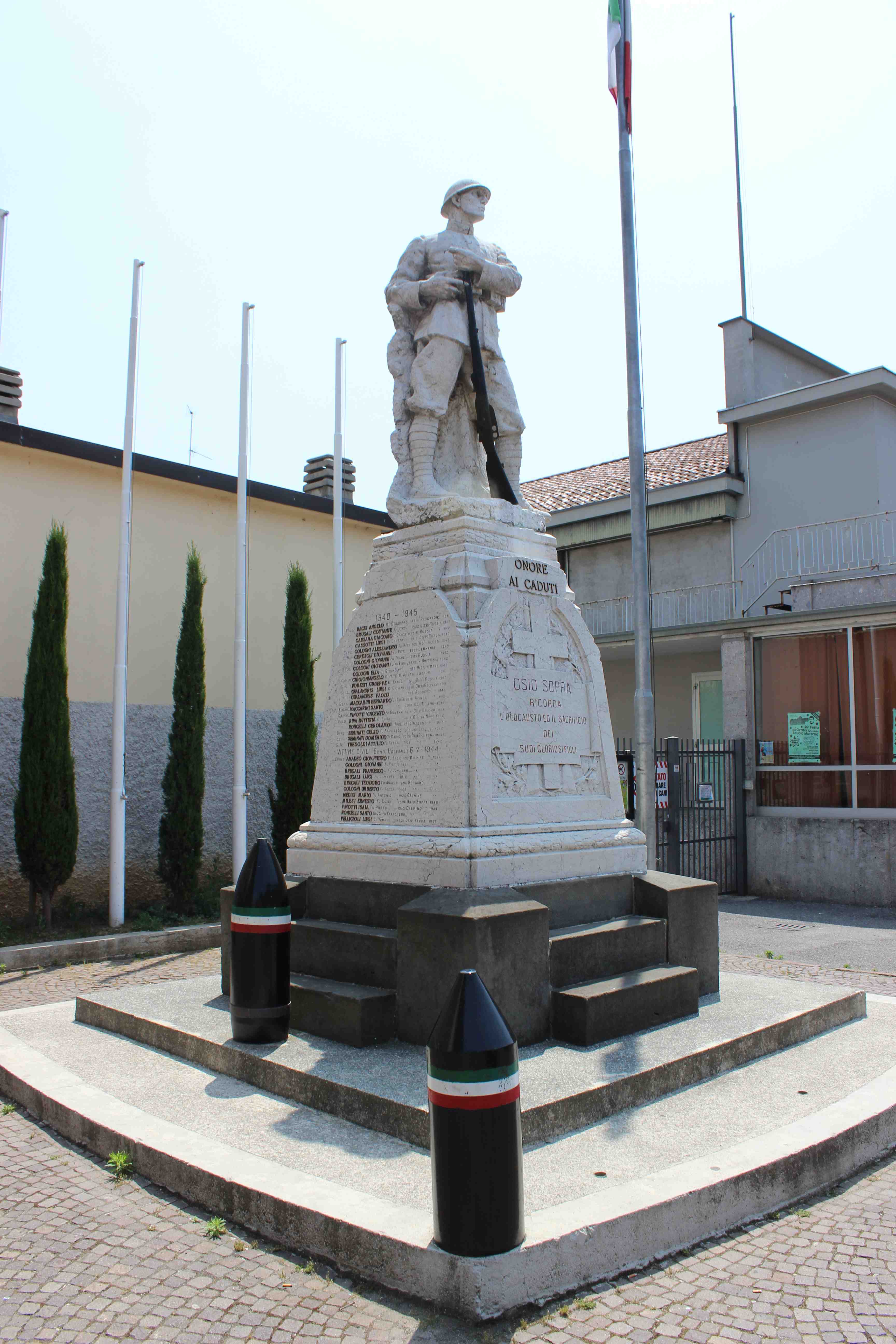 Soldato (monumento ai caduti - ad ara, opera isolata) - ambito italiano (prima metà sec. XX)