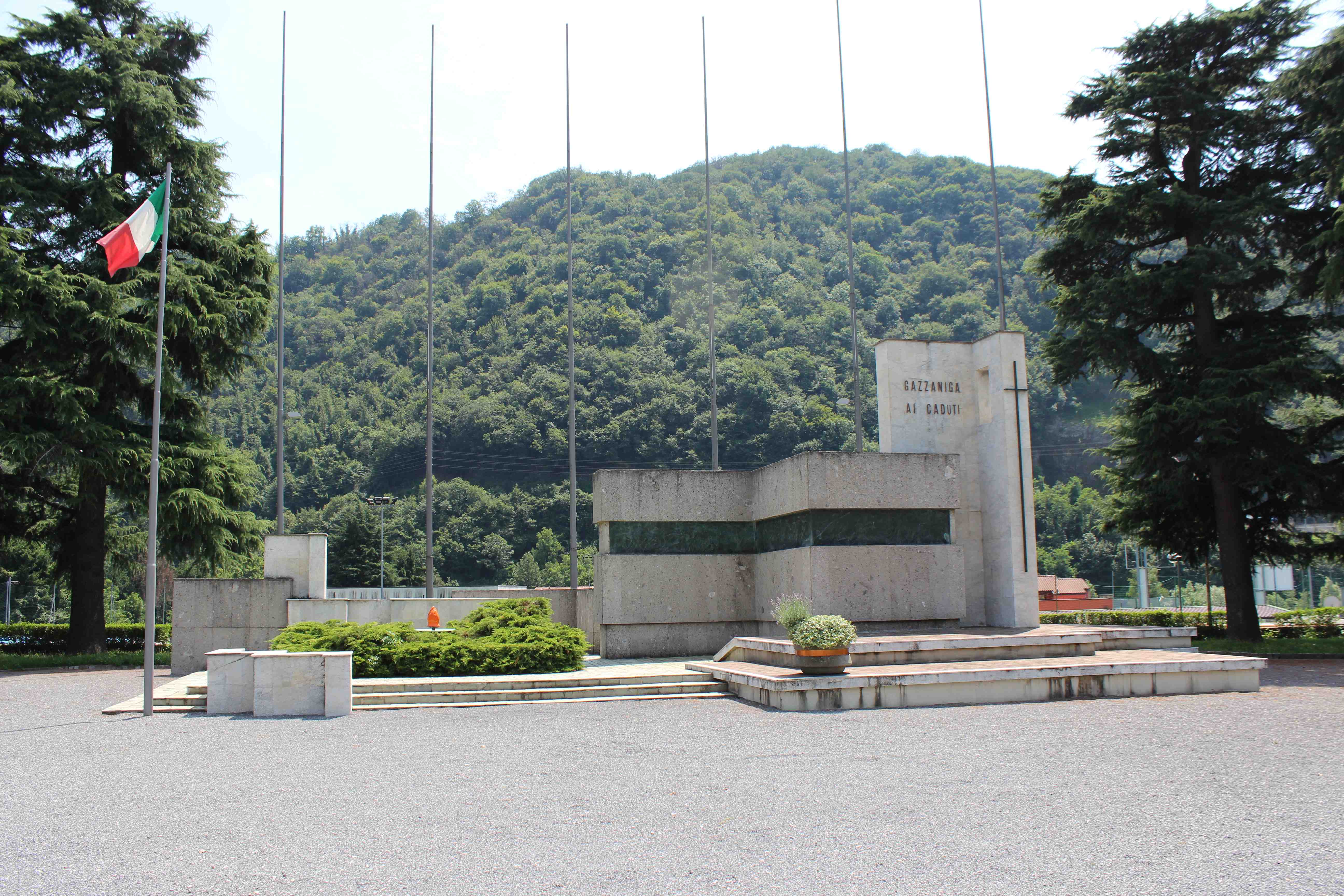 monumento ai caduti - a stele, opera isolata - ambito Italia settentrionale (seconda metà sec. XX)