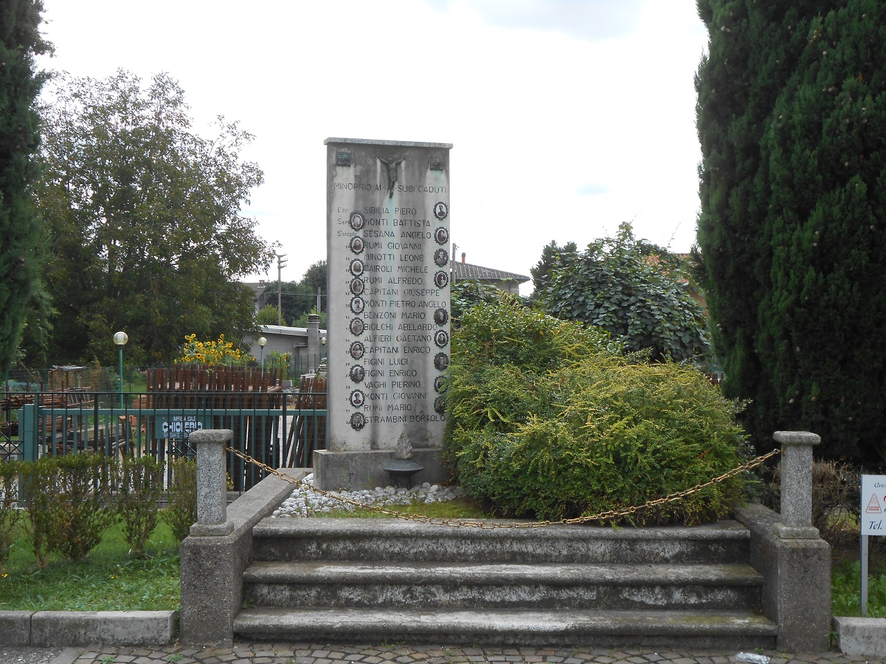 monumento ai caduti - a stele, opera isolata - ambito italiano (prima metà sec. XX)