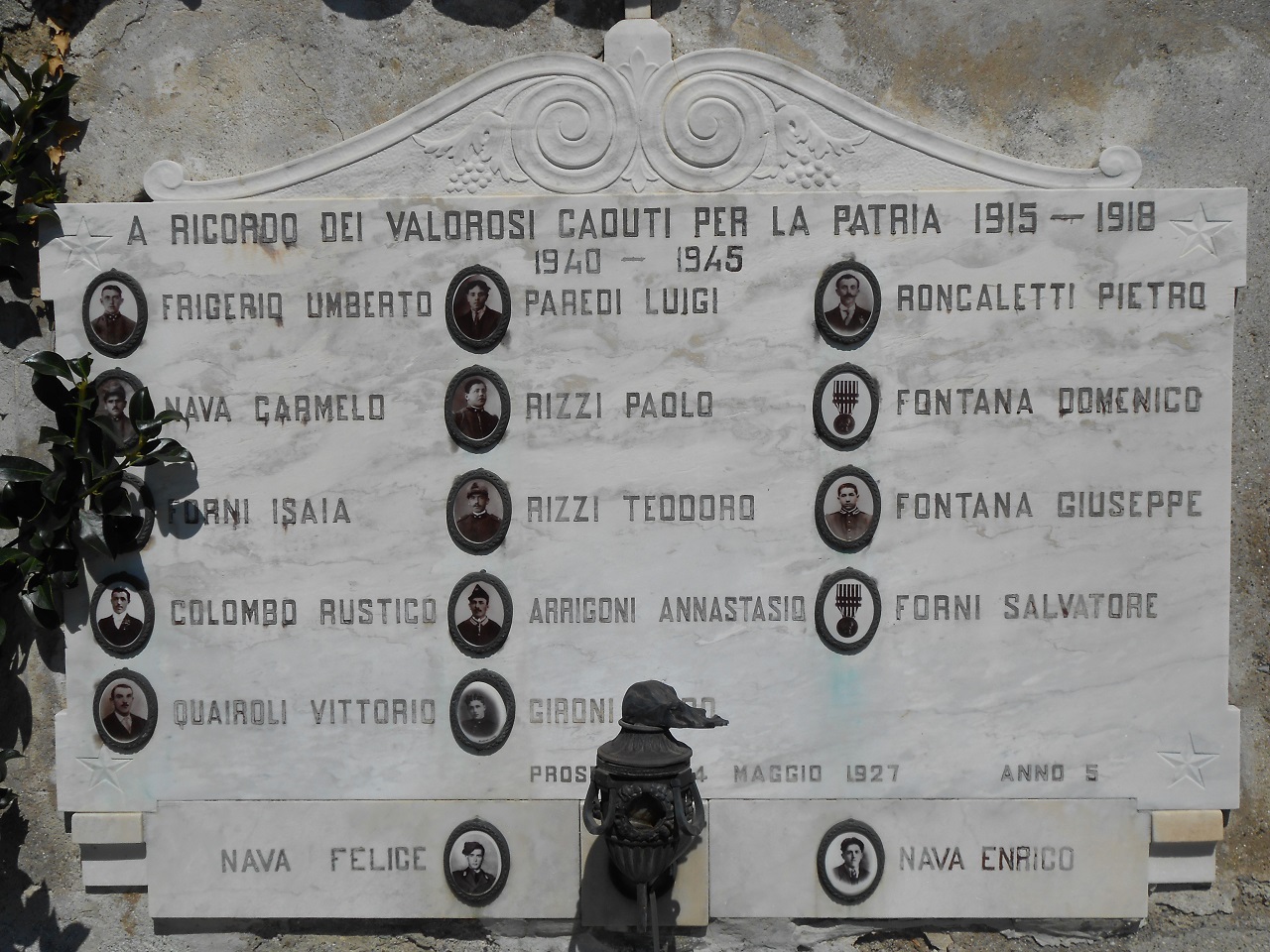 lapide commemorativa ai caduti, opera isolata - ambito italiano (sec. XX)