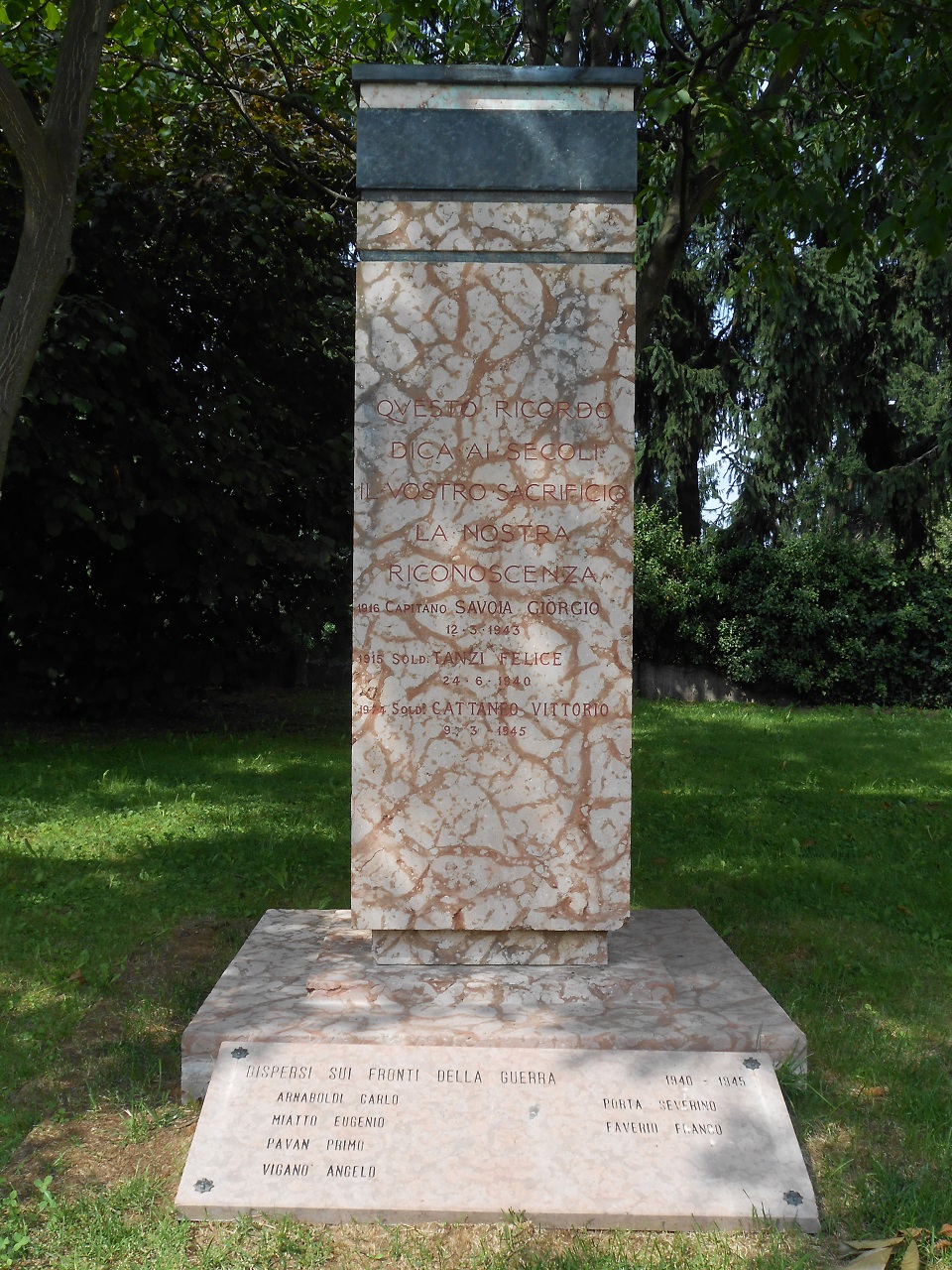 monumento ai caduti - a cippo, opera isolata - ambito italiano (sec. XX)