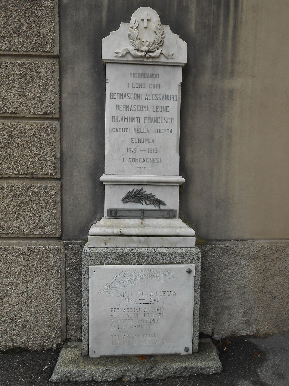 monumento ai caduti - a lapide, opera isolata - ambito italiano (sec. XX, sec. XX)