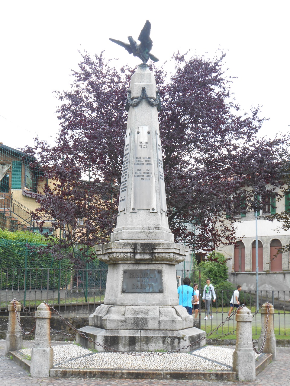 allegoria della Vittoria come aquila (monumento ai caduti - ad obelisco, opera isolata) - ambito italiano (sec. XX)