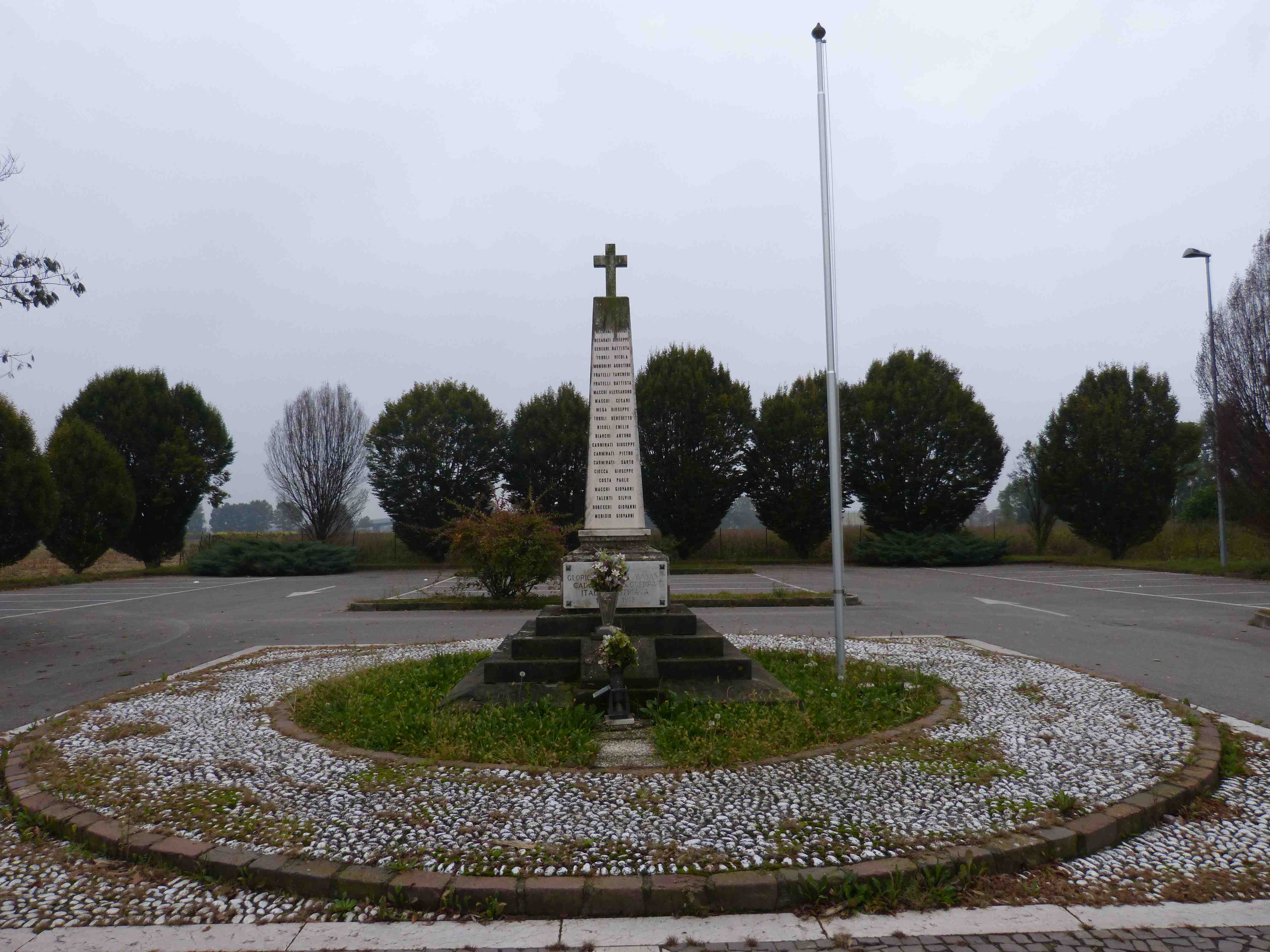 monumento ai caduti - ad obelisco, opera isolata - ambito italiano (prima metà sec. XX)