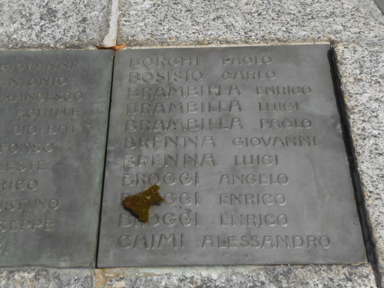 monumento ai caduti - a cippo, opera isolata - ambito italiano (sec. XX)
