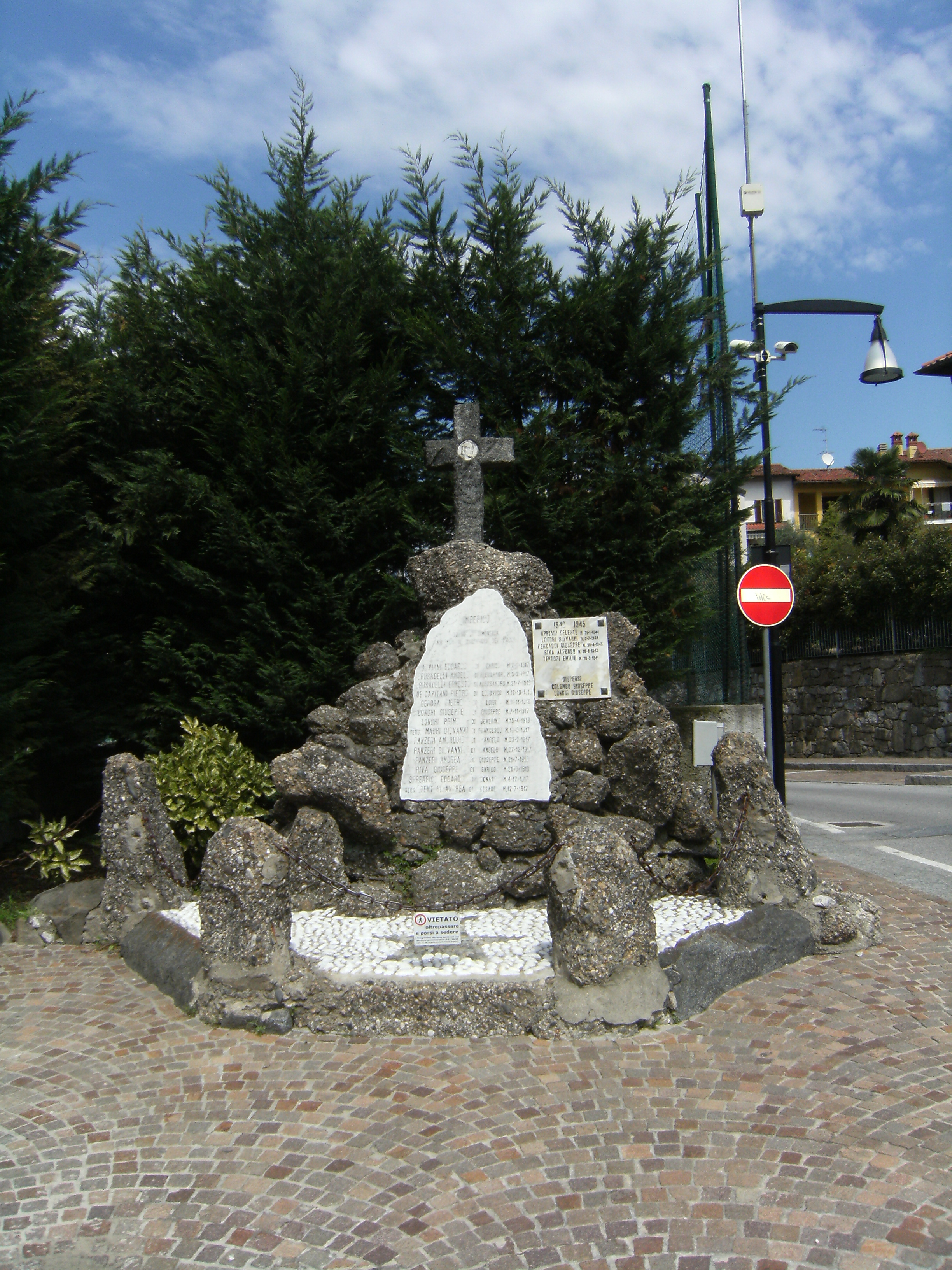 monumento ai caduti - a cippo - ambito italiano (XX secolo, XX secolo)