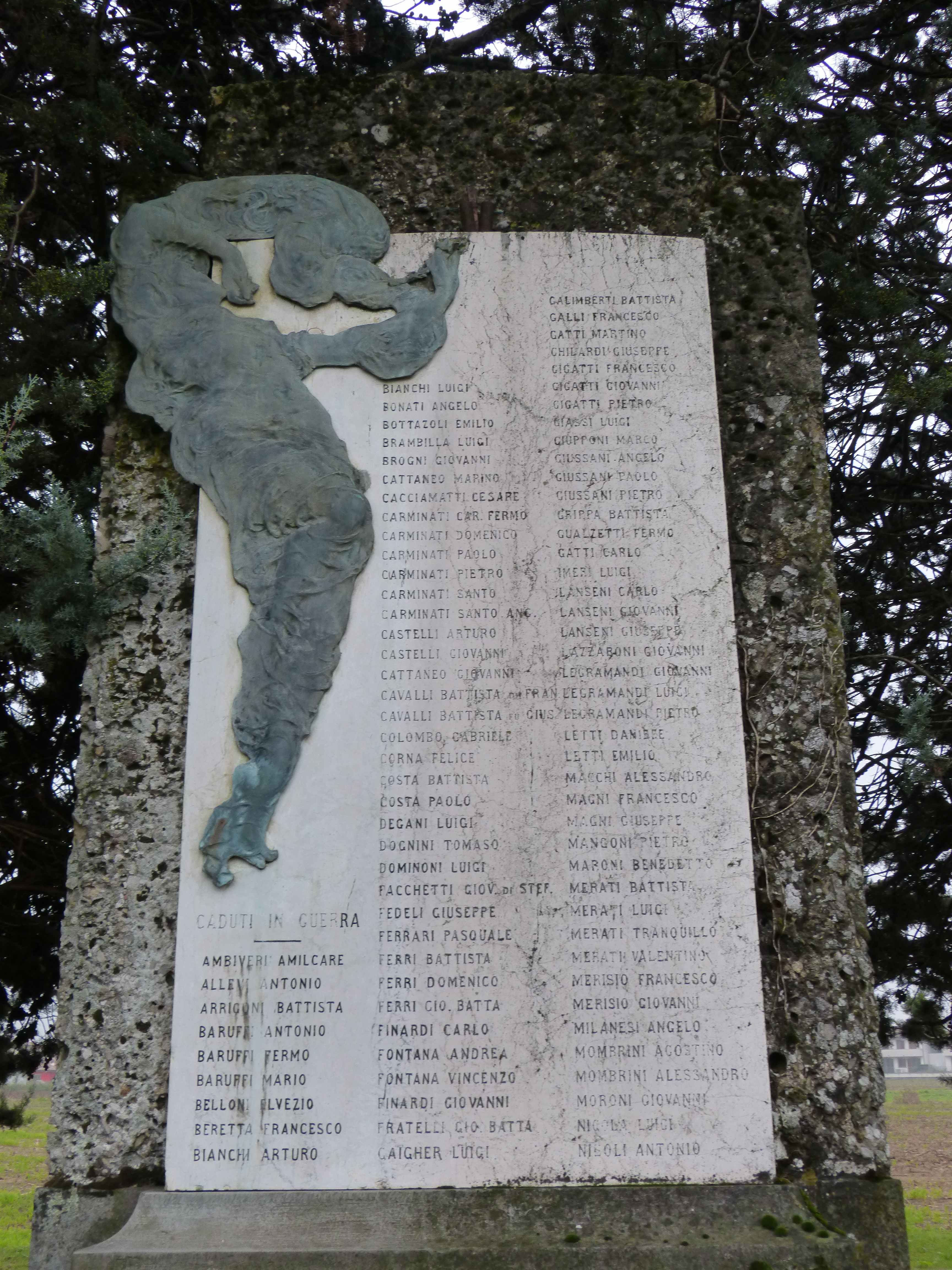 Allegoria della Vittoria (monumento ai caduti - a lapide, opera isolata) di Pancera Enrico (attribuito) (prima metà sec. XX)