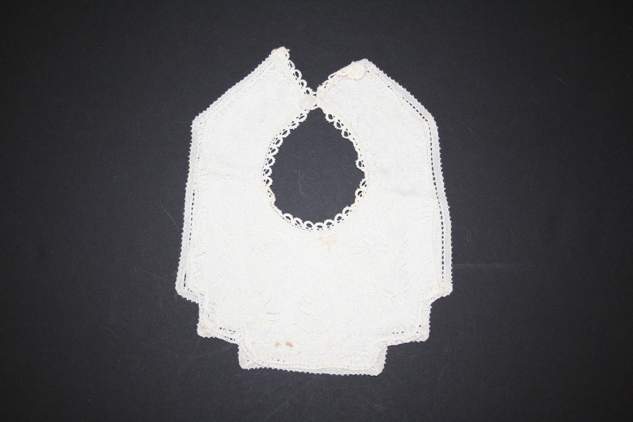 bavaglino, opera isolata - manifattura italiana (inizio sec. XX)