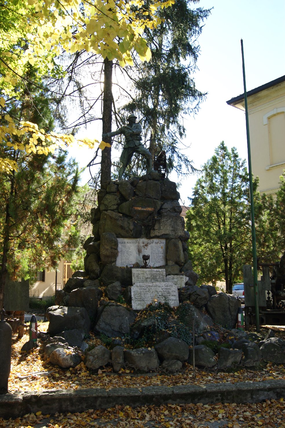 monumento ai caduti di Rancati Ugo (sec. XX)