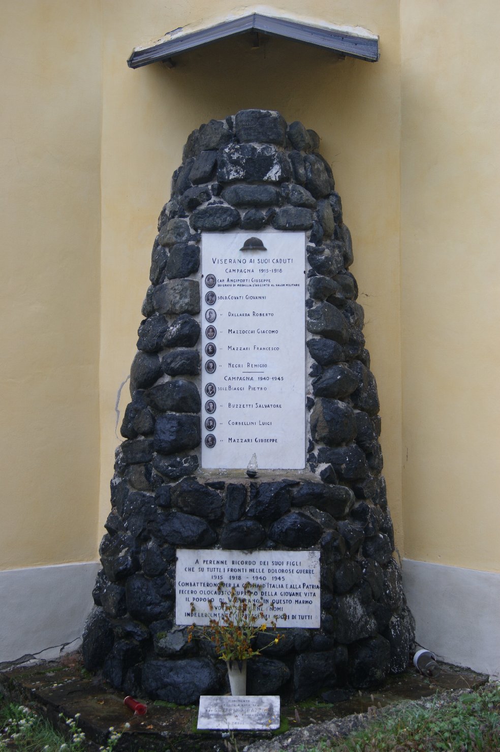 monumento ai caduti - a cippo - bottega piacentina (sec. XX)