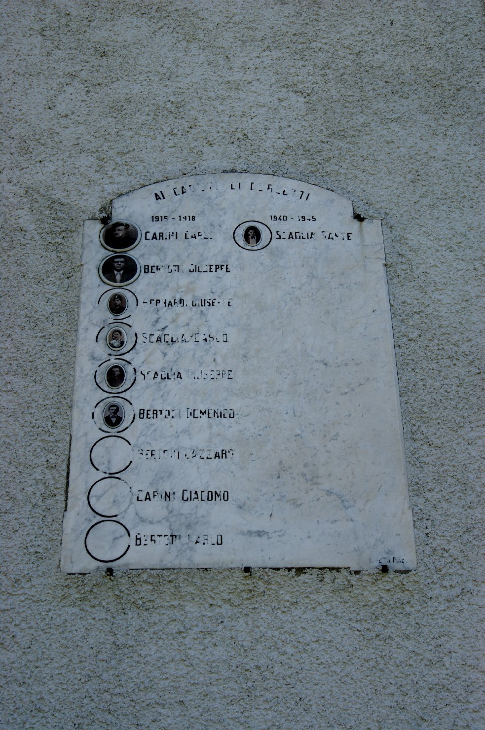 lapide commemorativa ai caduti di Ditta Eva (sec. XX)