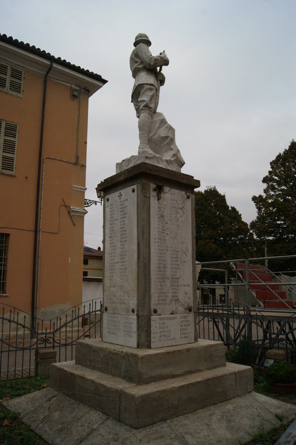 lapide commemorativa ai caduti di Rancati Ugo (sec. XX)