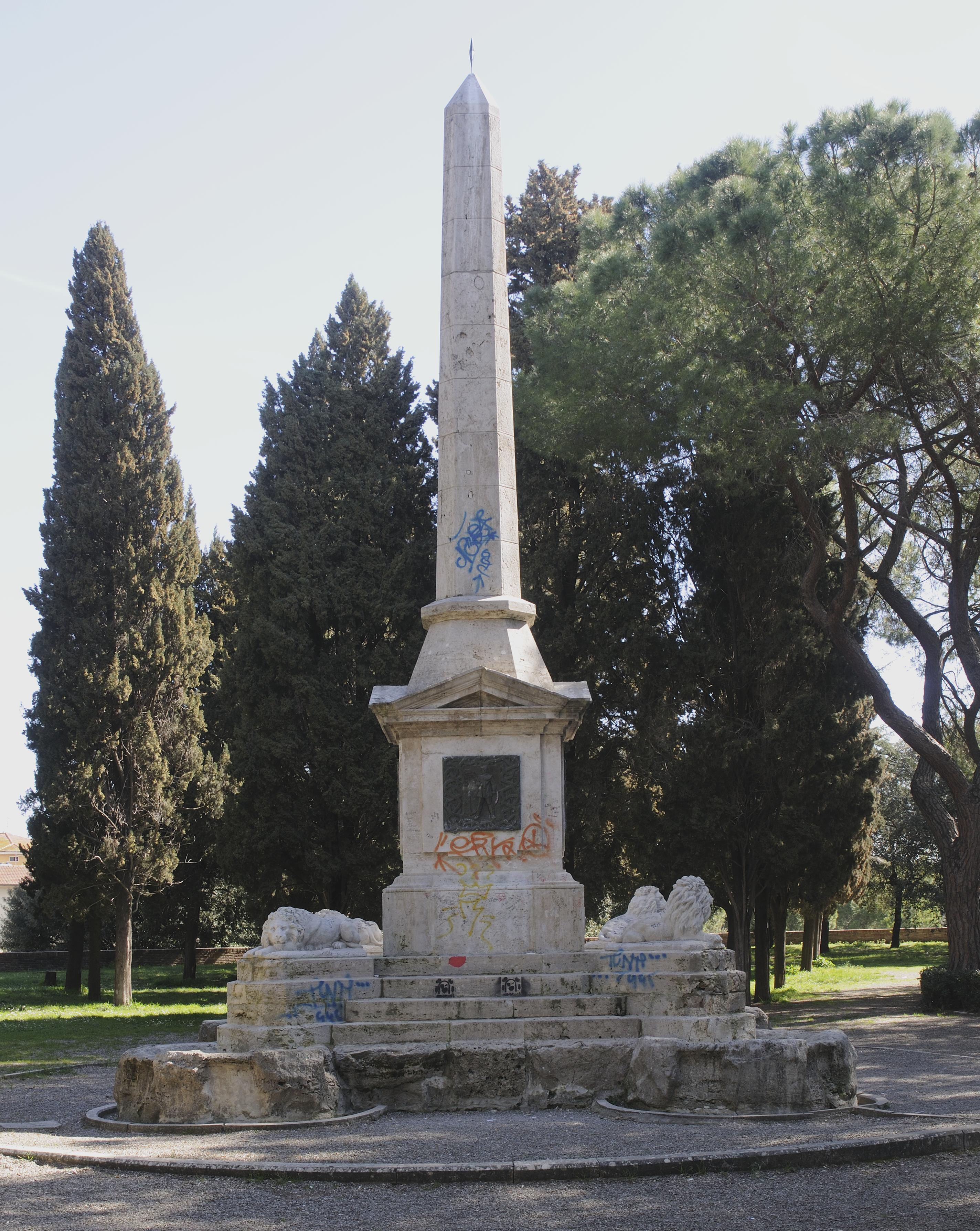 allegoria del soldato (monumento ai caduti - ad obelisco) di Luciani Ippolito, Luciani Giuseppe (sec. XX)
