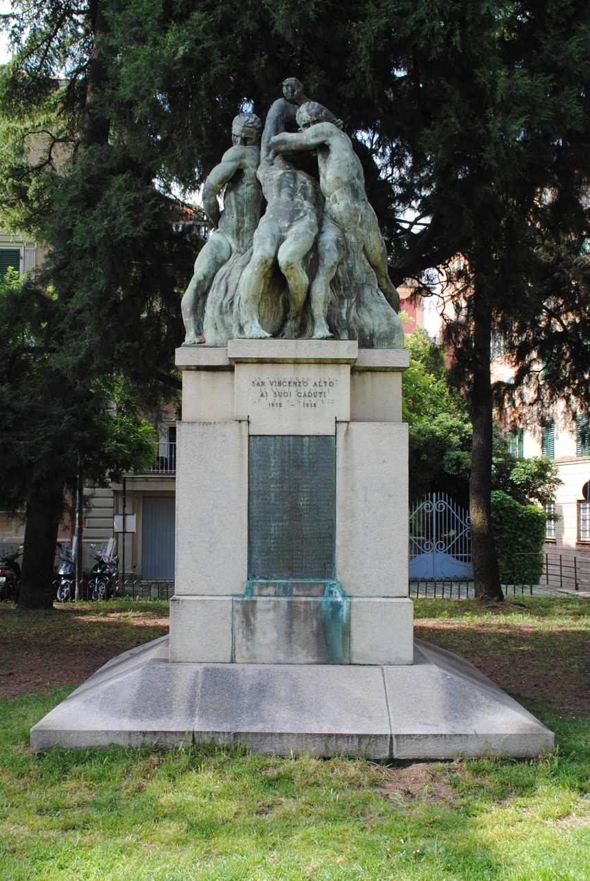 figura di soldato in combattimento (monumento ai caduti - a cippo) di Francesco Messina (primo quarto XX)
