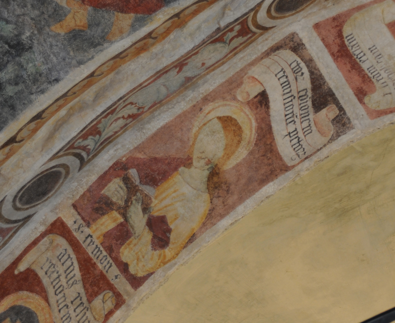 apostoli a mezza figura (dipinto murale, ciclo) - ambito lombardo-piemontese (fine sec. XV)