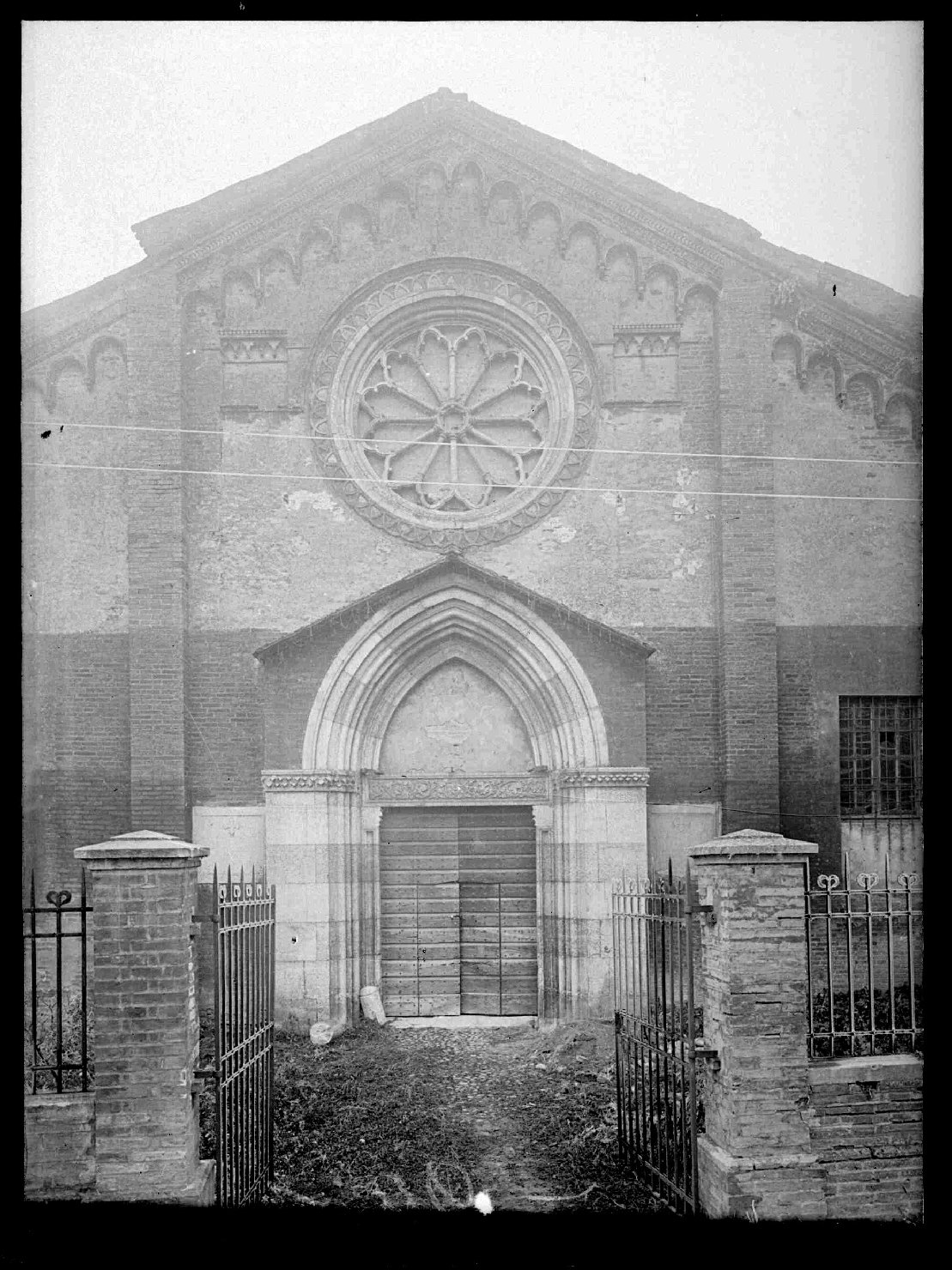 Mantova - Architetture - Restauri (negativo) di Anonimo (XX)