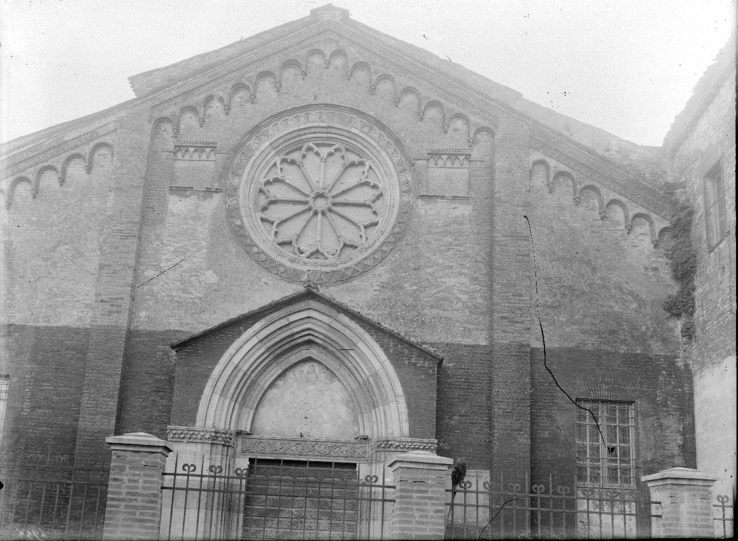 Mantova - Architetture - Restauri (negativo) di Anonimo (XX)