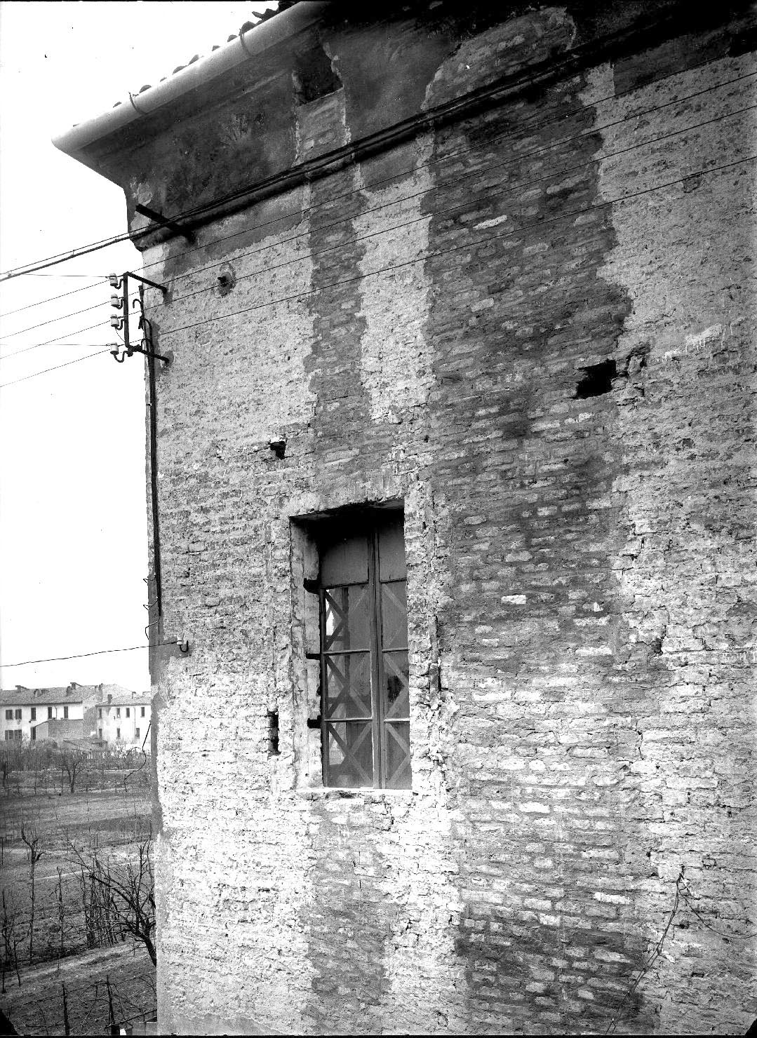 Mantova - Architetture - Restauri - Finestre (negativo) di Fancelli, Luca, Anonimo (XX)