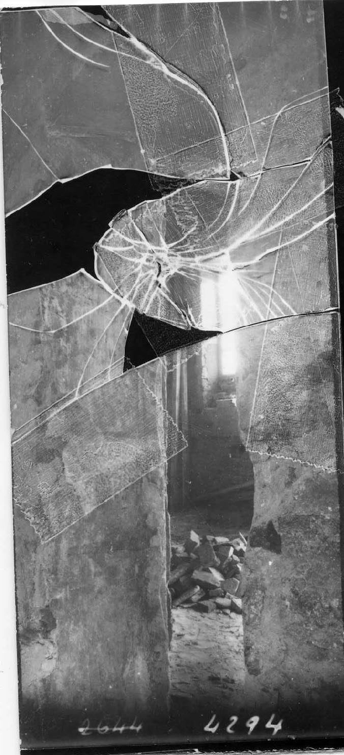 Mantova - Architetture - Restauri (negativo) di Mantegna, Andrea, Fancelli, Luca, Anonimo (XX)