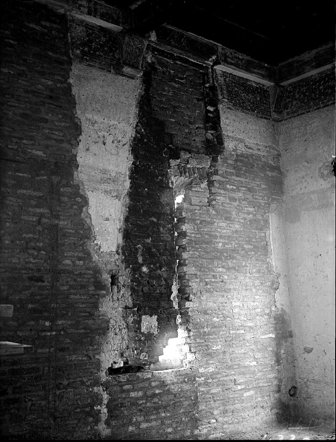 Mantova - Architetture - Restauri - Pitture murali (negativo) di Mantegna, Andrea, Fancelli, Luca, Anonimo (XX)