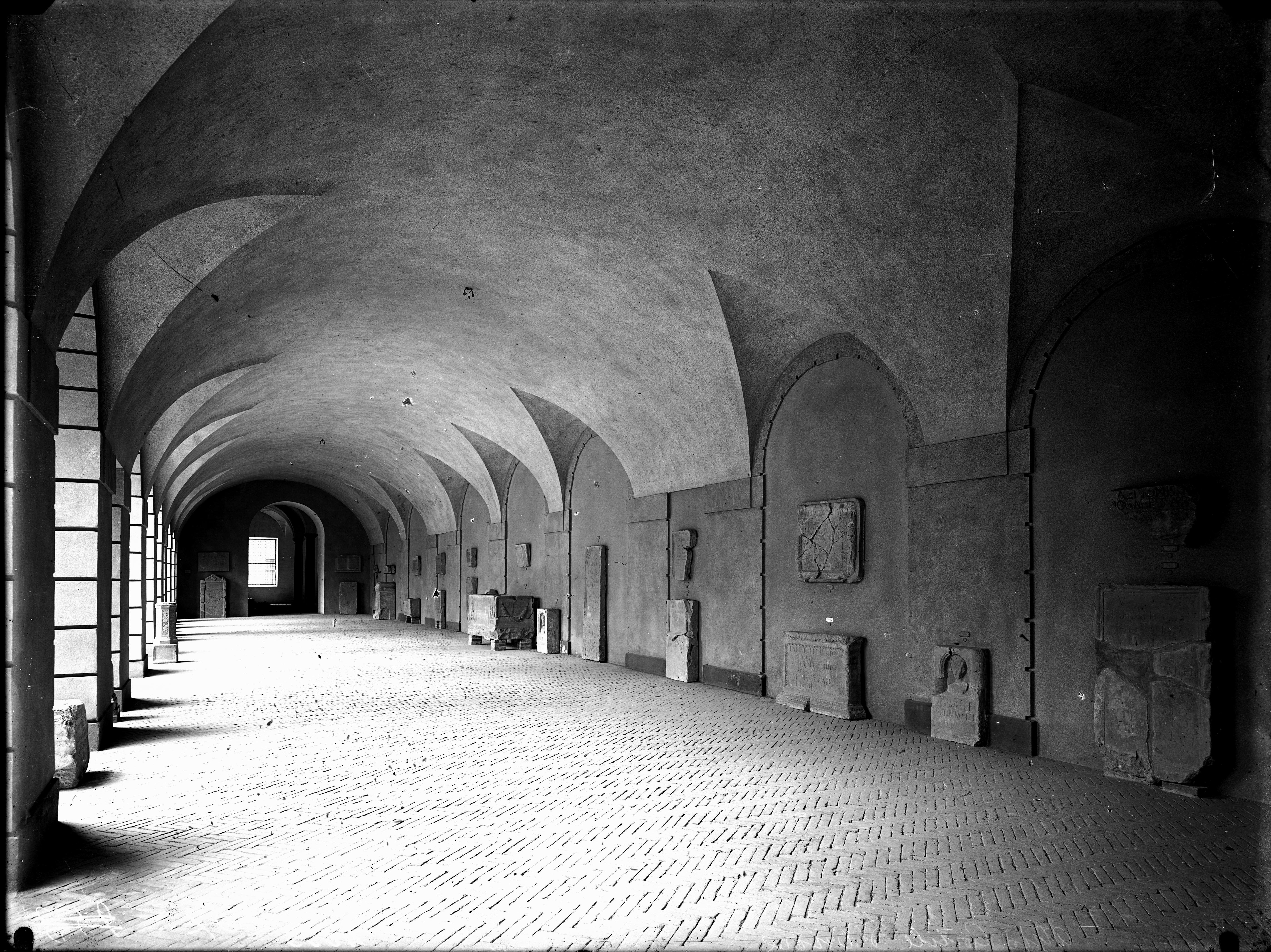 Mantova - Palazzo Ducale - Allestimenti (negativo) di Anonimo (XX)