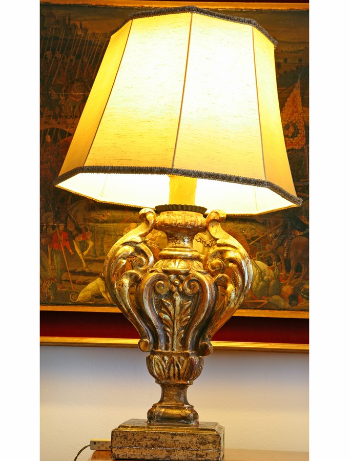 candelabro, coppia - ambito italiano (metà sec. XVIII)