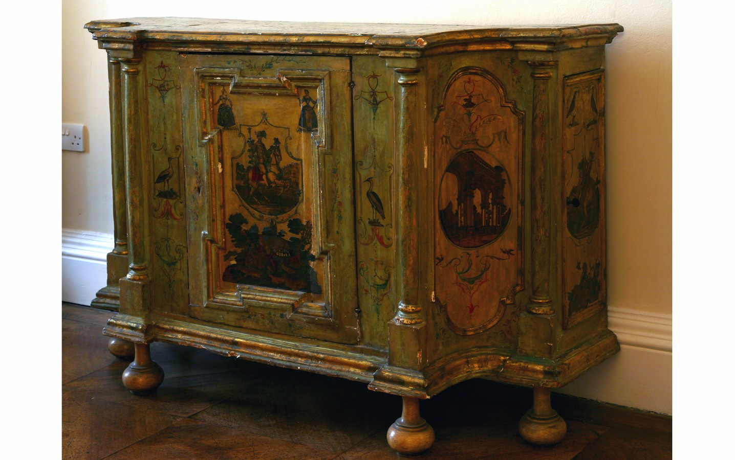 credenzina - ambito veneziano (fine sec. XVIII)