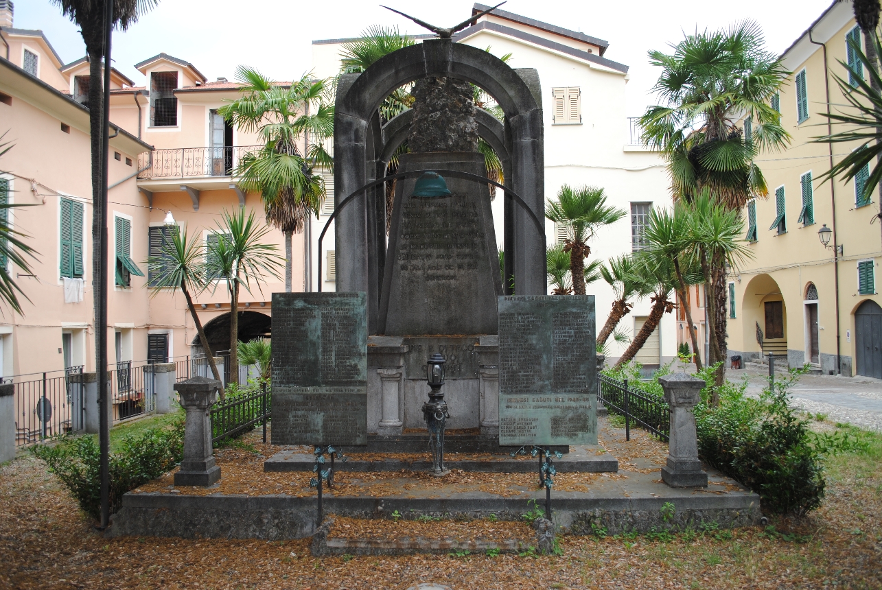 monumento ai caduti di Fresia P, Cappa Cesare (primo quarto XX)