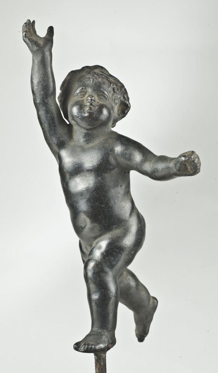 putto (statuetta, opera isolata) di Duquesnoy Francois detto Fiammingo (attribuito) (prima metà sec. XVII)