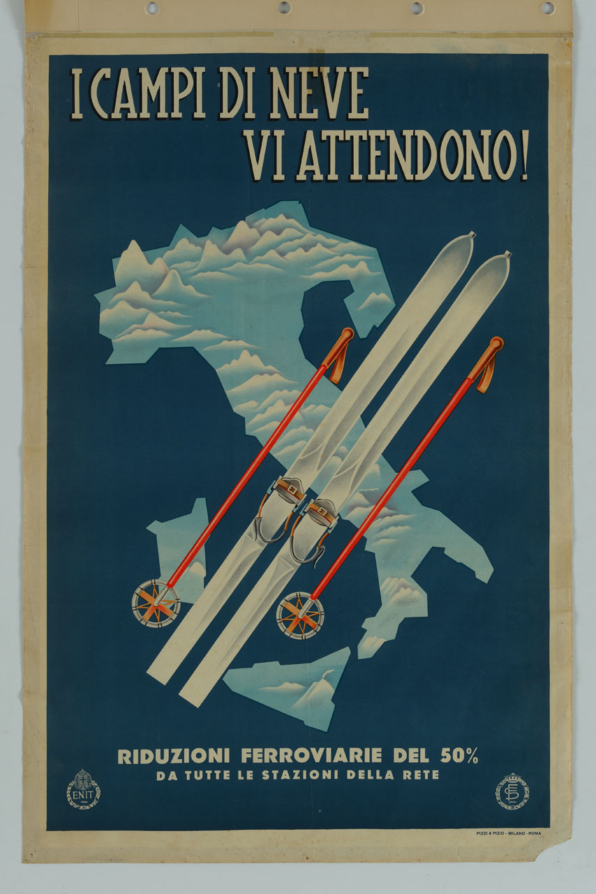 paio di sci e bastoncini da sci sullo sfondo dell'Italia (manifesto) - ambito italiano (sec. XX)