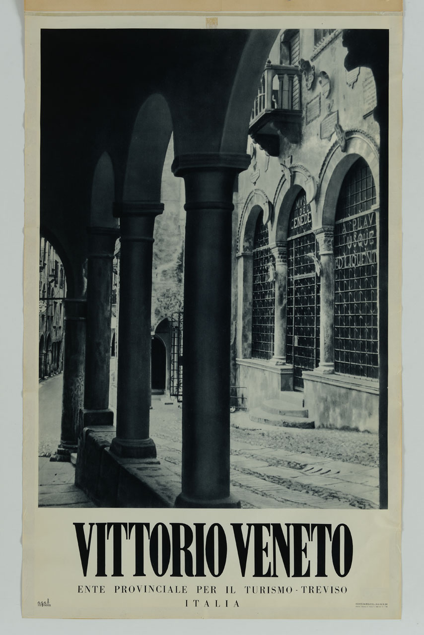 scorcio di Serravalle con facciata del palazzo della comunità oggi Museo del Cenedese (manifesto) - ambito italiano (sec. XX)