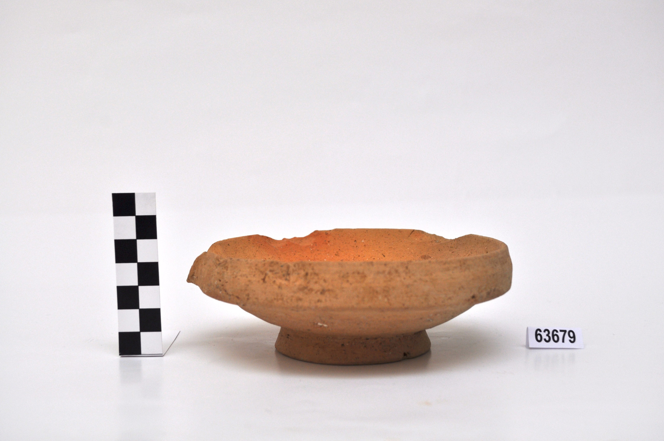 mortaio (seconda metà sec. IV a.C)