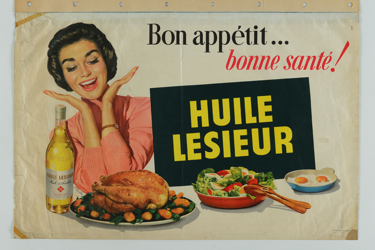 donna di fronte a un piatto di pollo arrosto e altre vivande (manifesto) - ambito francese (sec. XX)