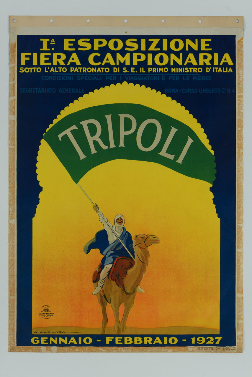beduino su cammello alza stendardo recante scritta Tripoli (manifesto) di Dudovich Marcello (sec. XX)