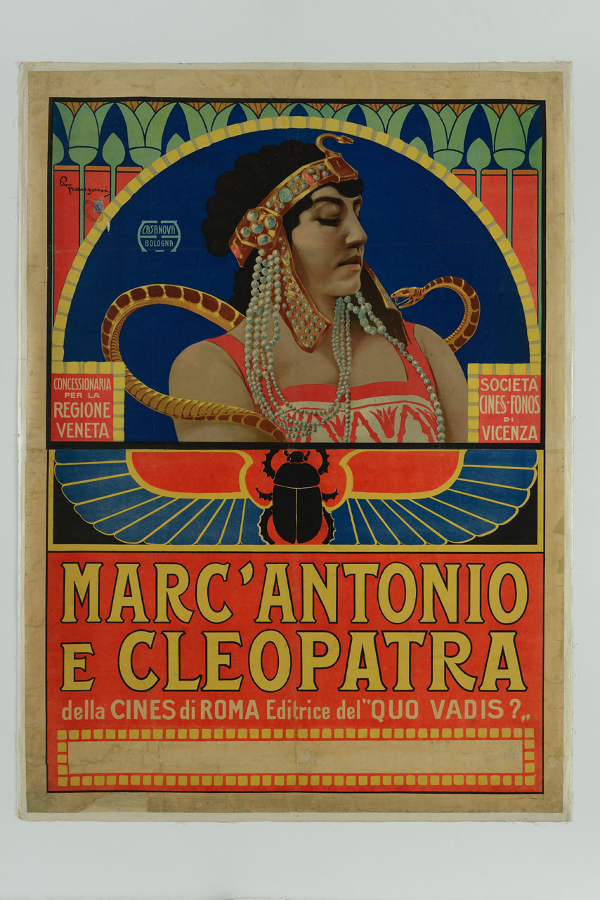 Cleopatra avvolta da serpente con scarabeo sottostante (manifesto) di Franzoni Roberto (sec. XX)