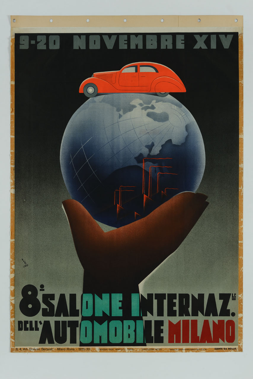 mano sorregge un globo terrestre su cui sono disegnate delle fabbriche e sopra il quale poggia un'automobile (manifesto) di Gros Mario (sec. XX)