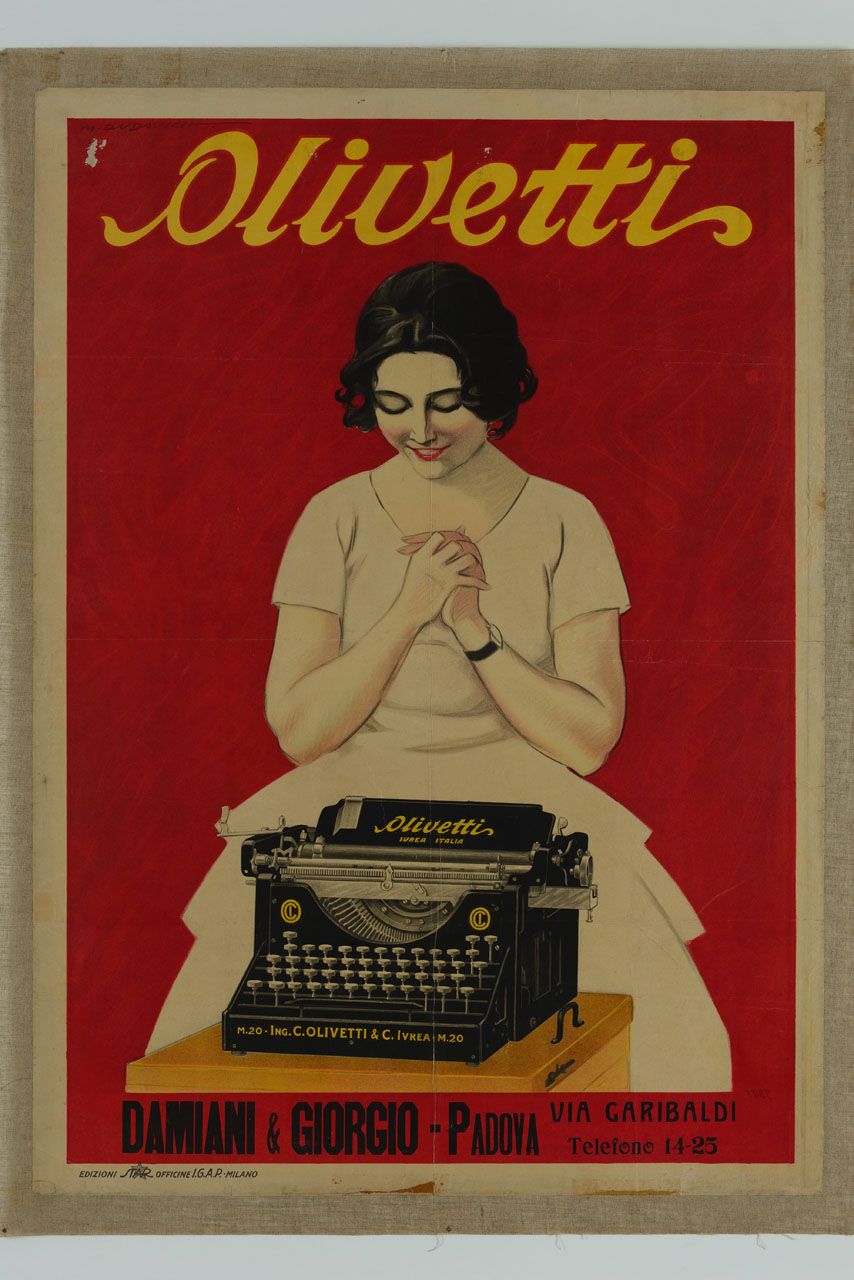 donna a mani giunte guarda estasiata la macchina per scrivere (manifesto) di Dudovich Marcello (sec. XX)
