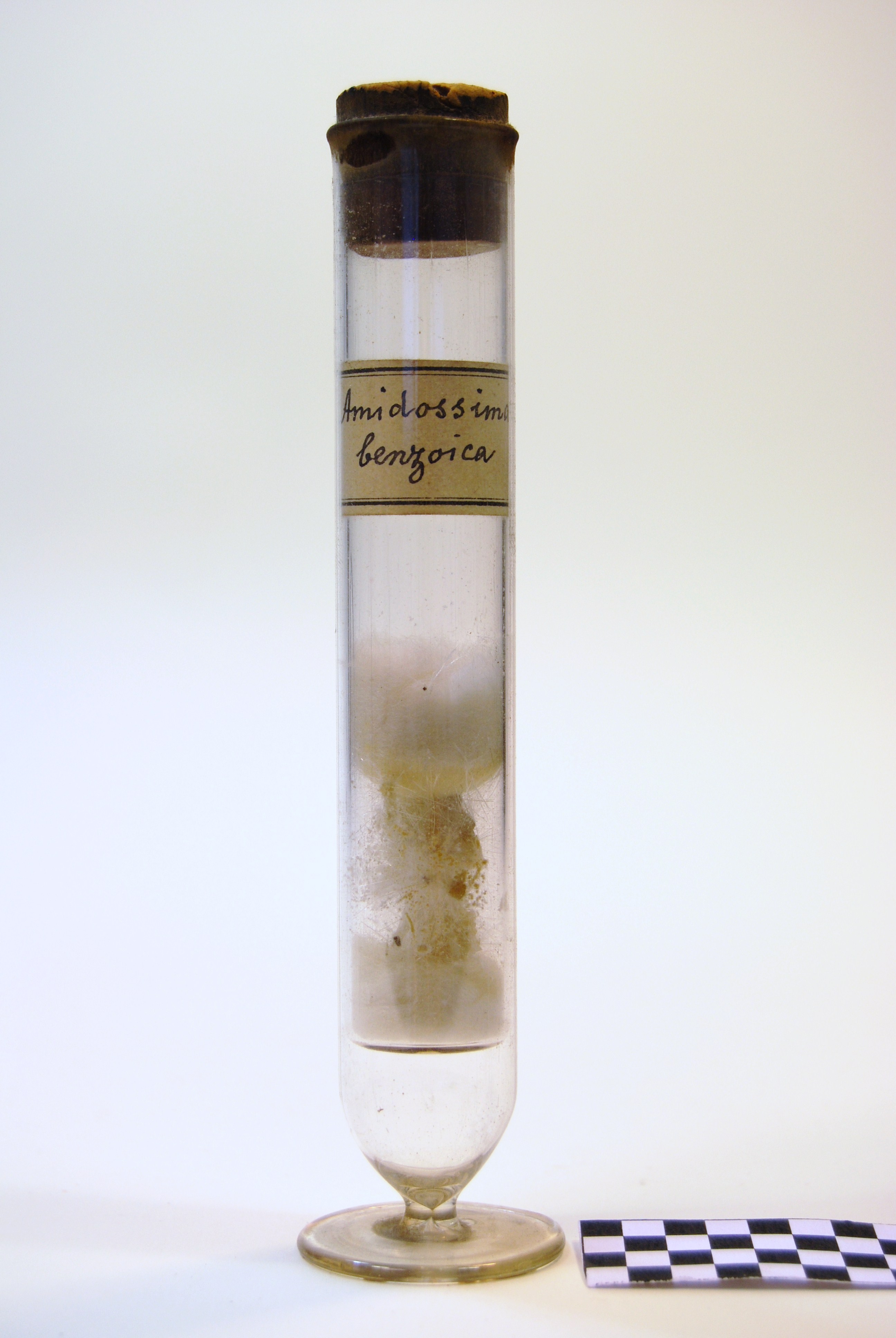 amidossima benzoica (prodotto chimico, di sintesi) di Ugo Schiff (laboratorio) - scuola chimica fiorentina (metà/ inizio XIX/ XX)