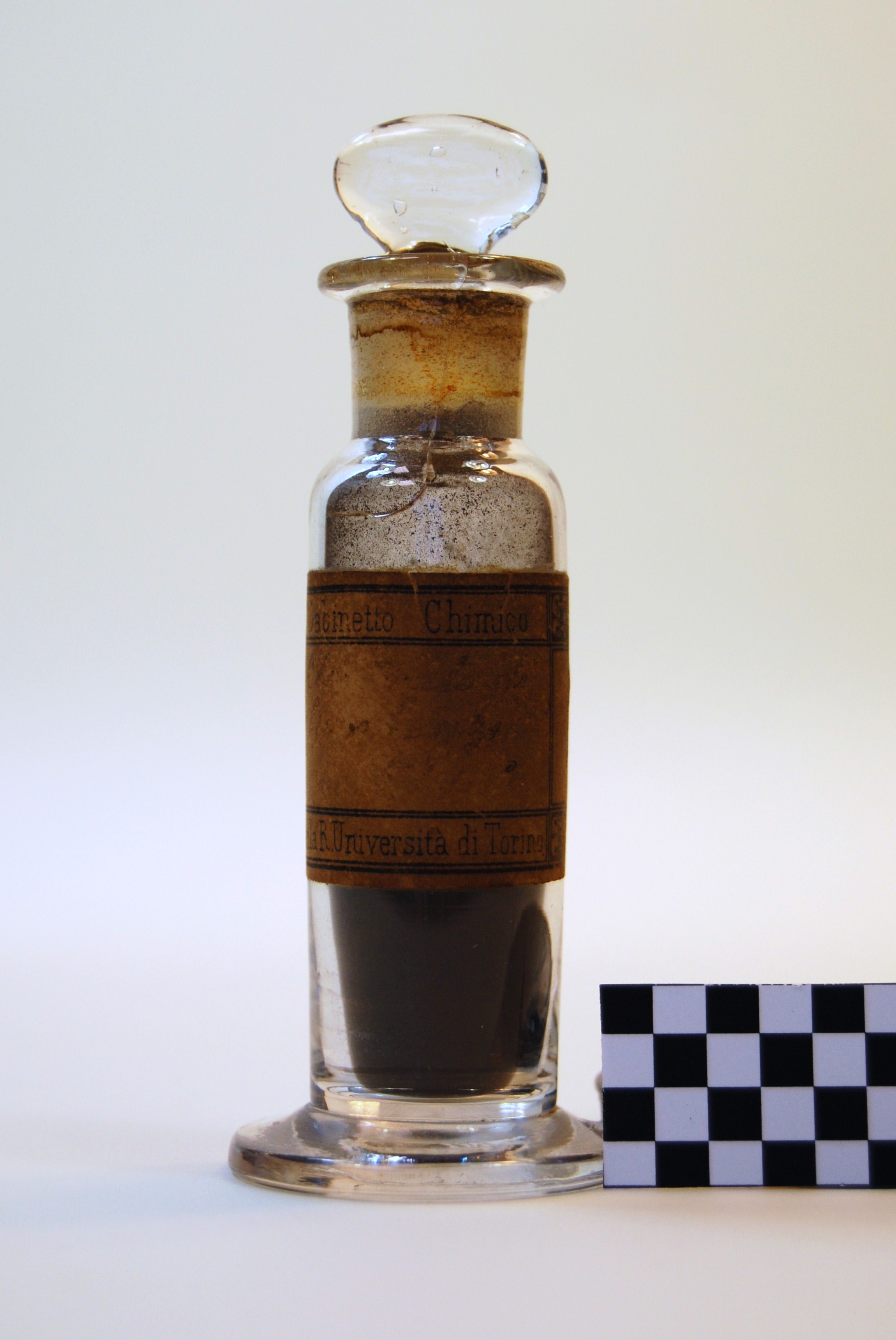 cl… ato di fl….enzo (prodotto chimico, di sintesi) di Ugo Schiff (laboratorio) - scuola chimica fiorentina (metà/ inizio XIX/ XX)